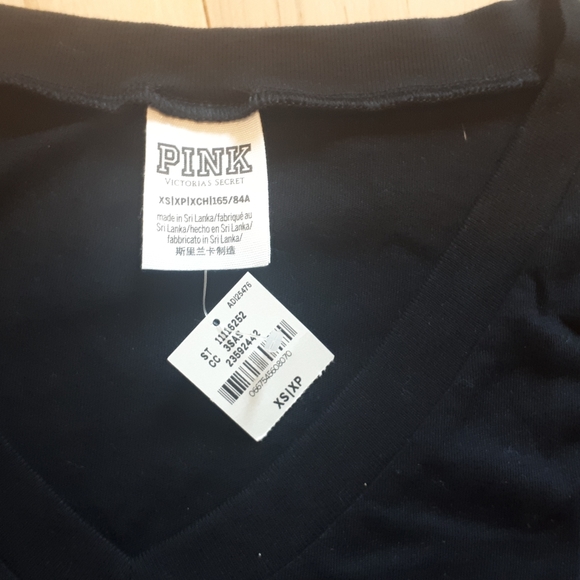 🎉2 for 1🎉 PINK and Ardene Tees - Picture 5 of 8